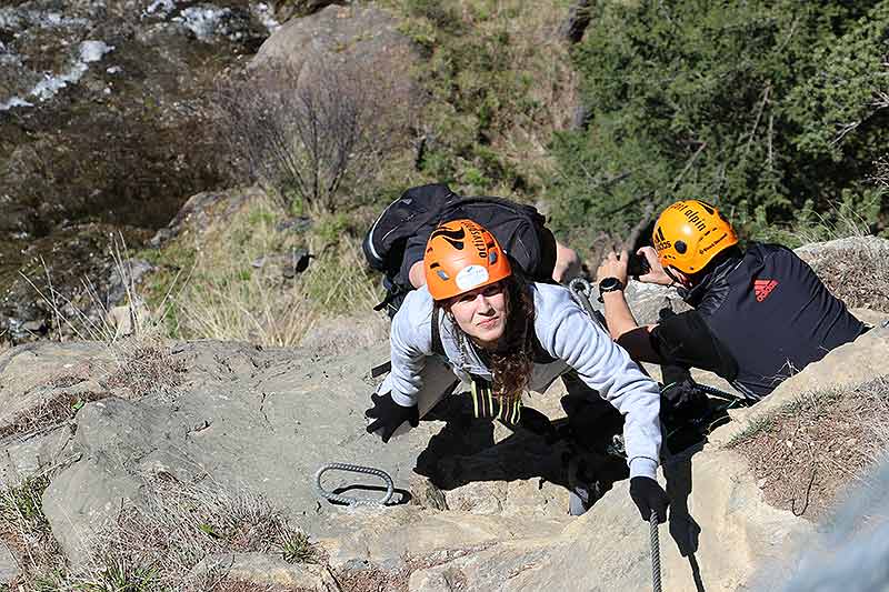 Alpines Highlight: Klettersteig mit der Schulklasse